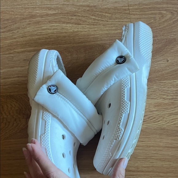CROCS Womens White Fleece-Lined - Picture 11 of 14